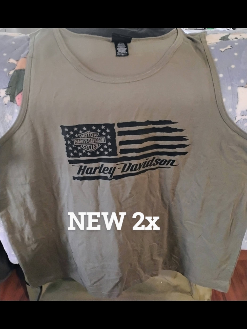 Harley-Davidson Gray T‑Shirt with Black Logo Patch